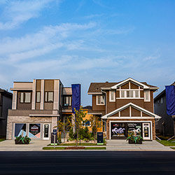Front Garage Showhomes in Glenridding Ravine