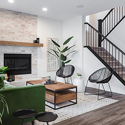 Great room – Pacesetter Homes’ front garage showhome